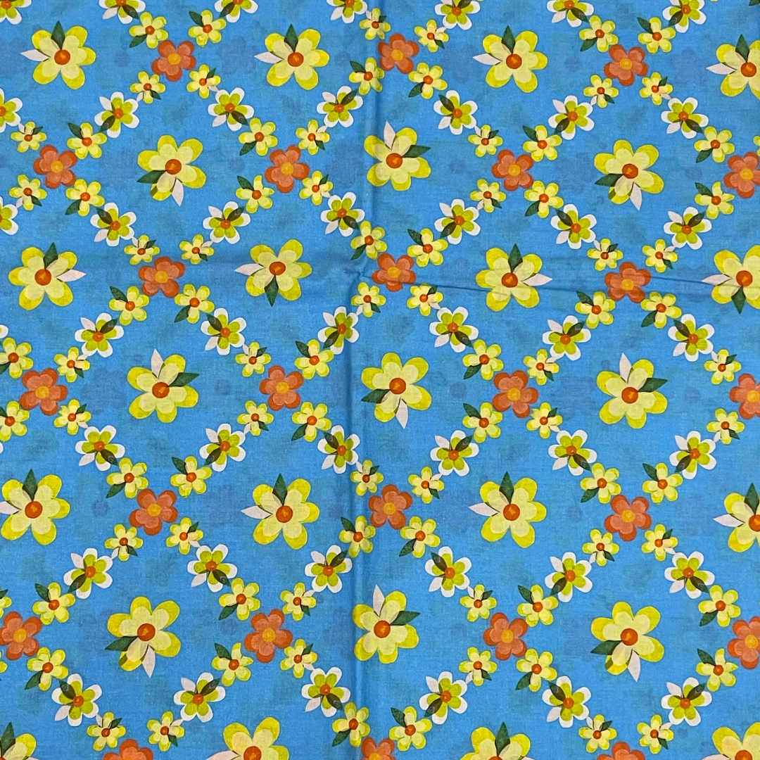 Exotic Daisy pattern -blue